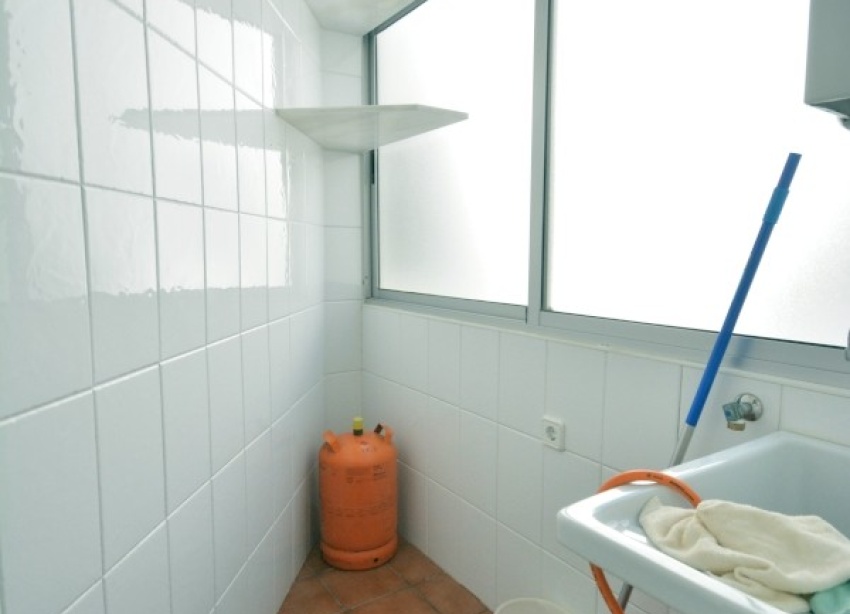 Resale - Apartment / Duplex - Torrevieja - La Mata