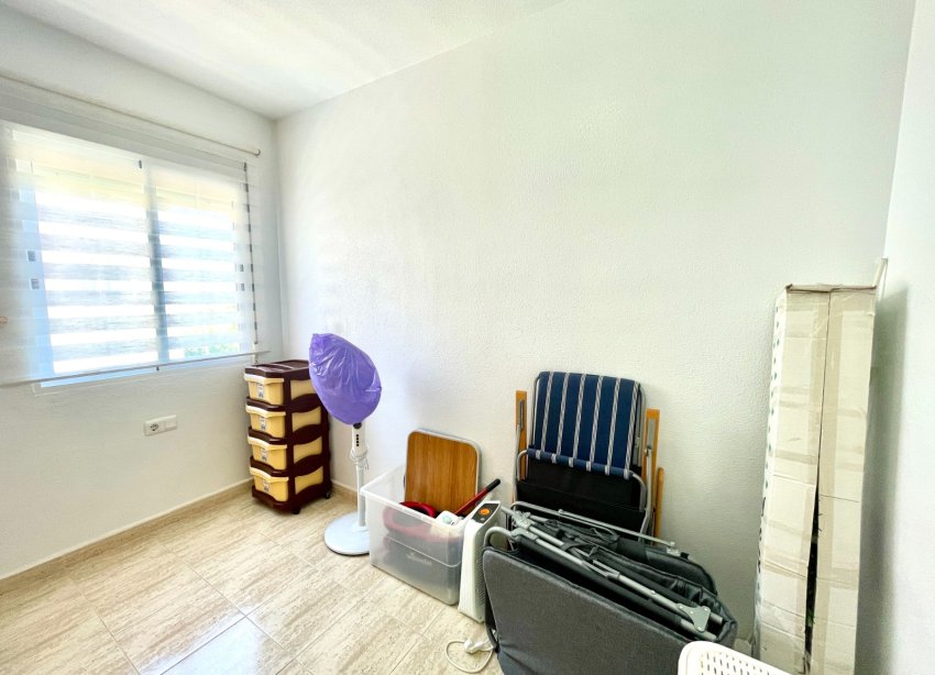Resale - Apartment / Duplex - Torrevieja - La Siesta