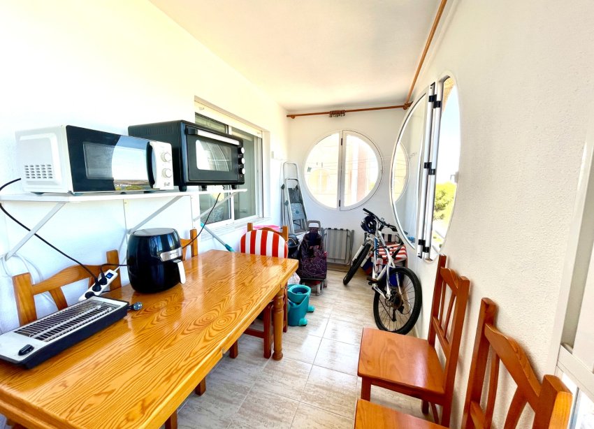 Resale - Apartment / Duplex - Torrevieja - La Siesta