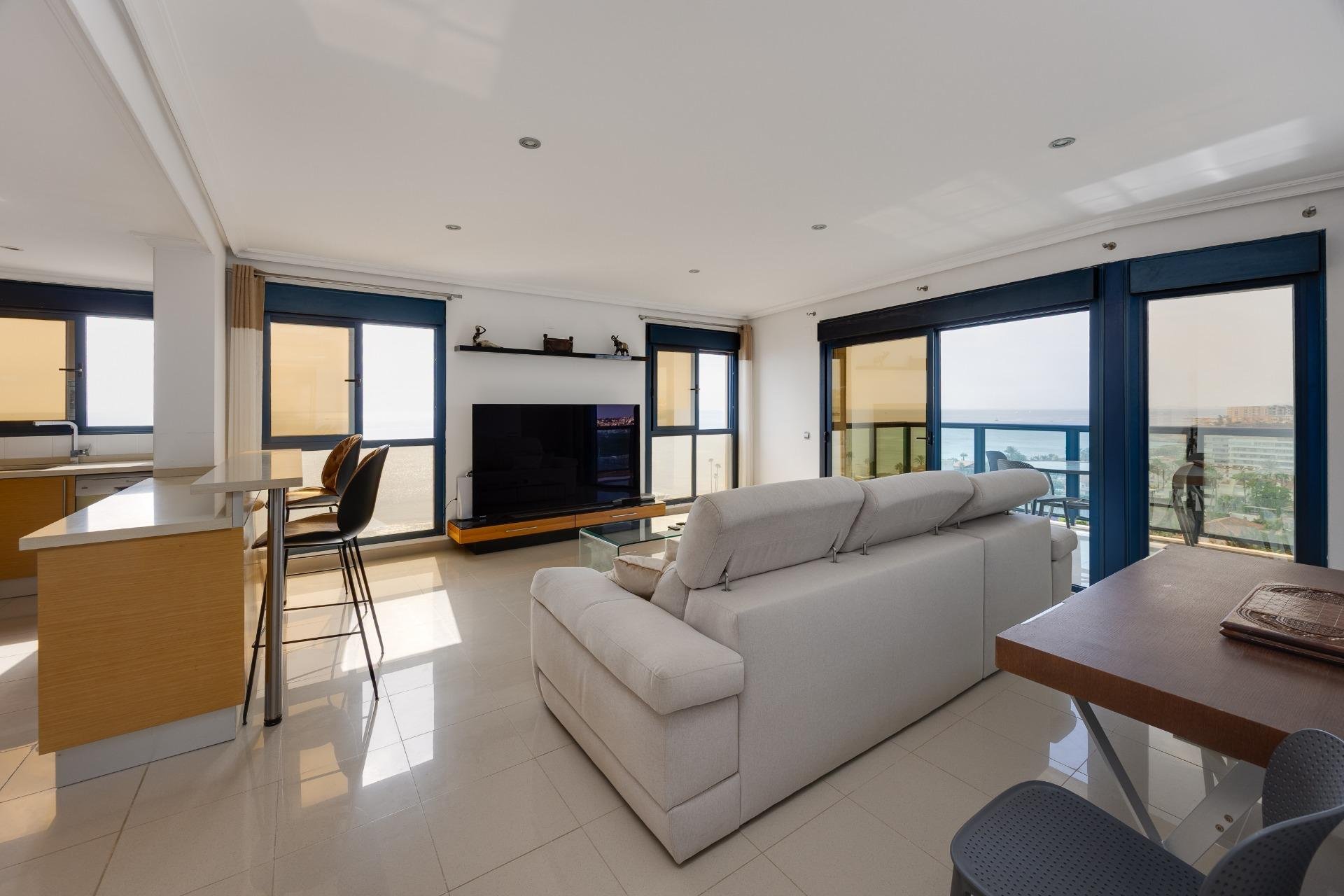 Resale - Apartment / Duplex - Torrevieja - La Veleta