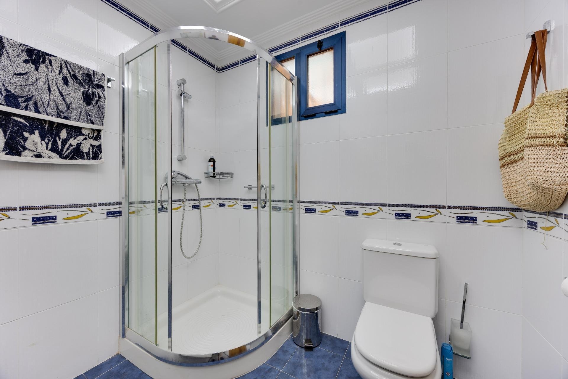 Resale - Apartment / Duplex - Torrevieja - La Veleta