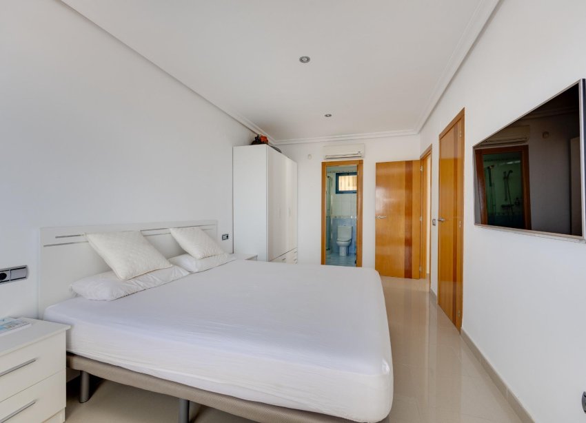 Resale - Apartment / Duplex - Torrevieja - La Veleta
