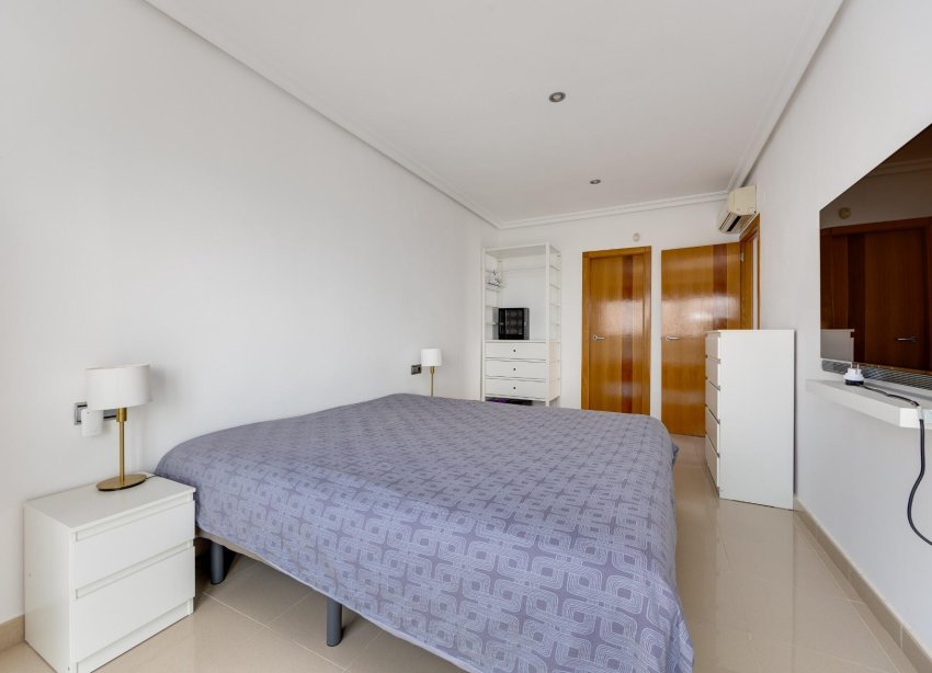Resale - Apartment / Duplex - Torrevieja - La Veleta