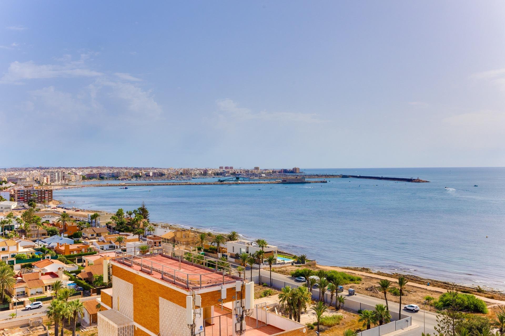 Resale - Apartment / Duplex - Torrevieja - La Veleta