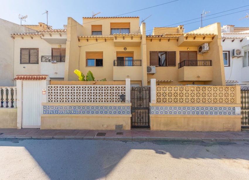 Resale - Apartment / Duplex - Torrevieja - Los Balcones