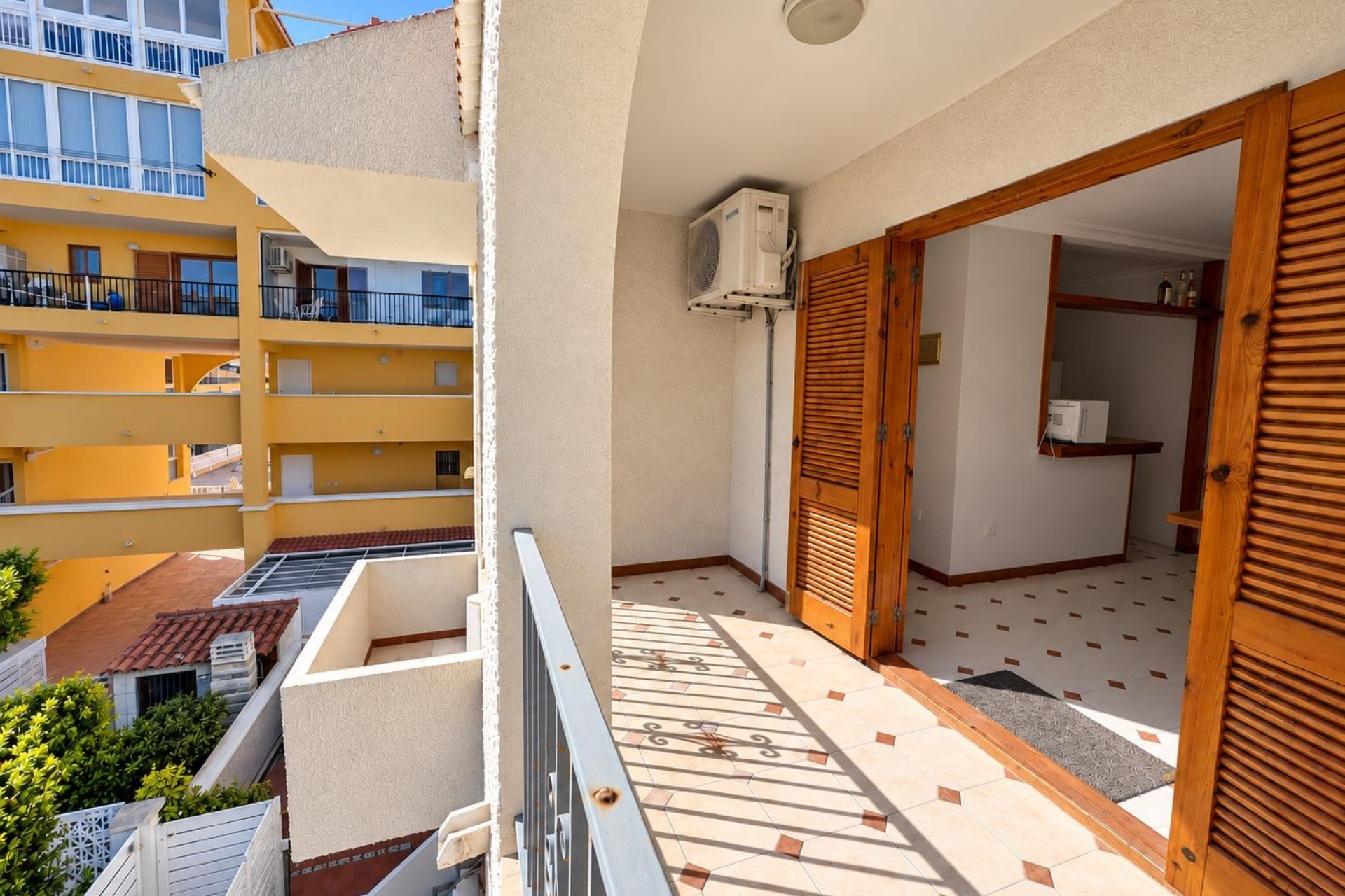 Resale - Apartment / Duplex - Torrevieja - Los Europeos