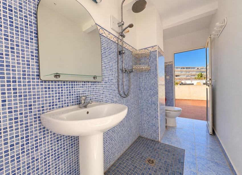 Resale - Apartment / Duplex - Torrevieja - Los Europeos