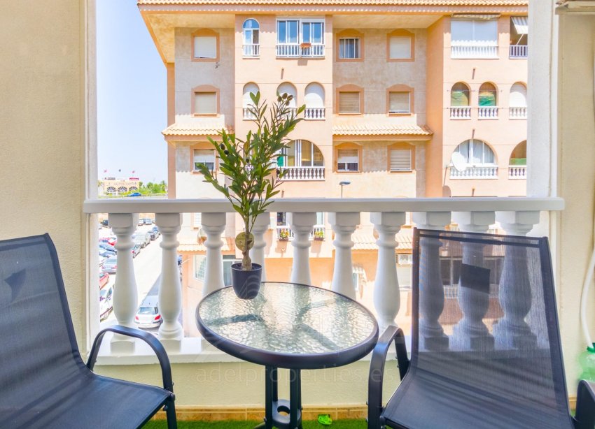 Resale - Apartment / Duplex - Torrevieja - Parque de Las Naciones