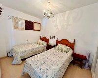 Resale - Apartment / Duplex - Torrevieja - Playa de los Locos