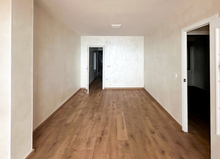 Resale - Apartment / Duplex - Torrevieja - Playa de los Locos