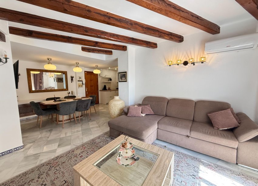 Resale - Apartment / Duplex - Torrevieja - Playa de los Locos