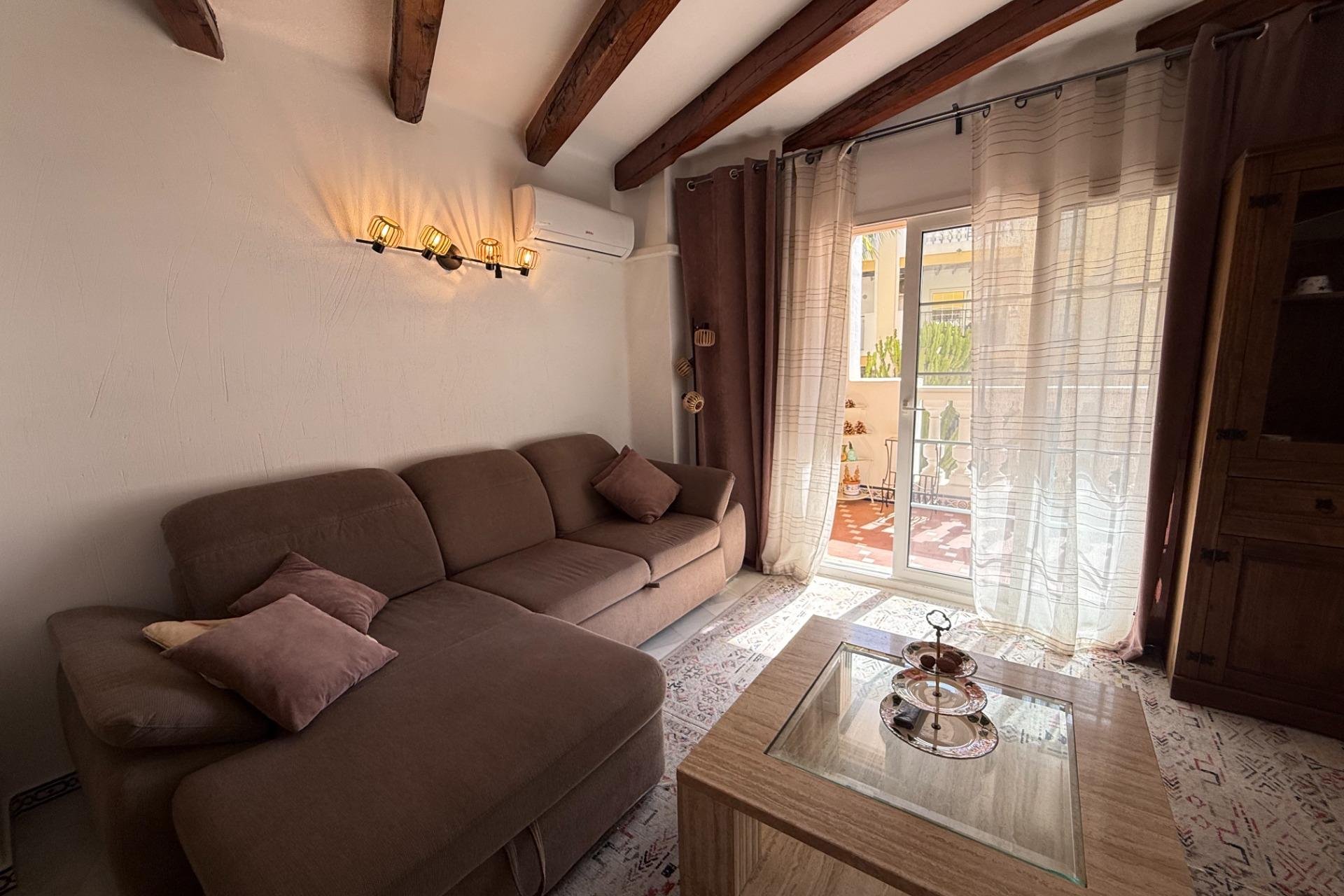 Resale - Apartment / Duplex - Torrevieja - Playa de los Locos