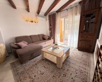 Resale - Apartment / Duplex - Torrevieja - Playa de los Locos