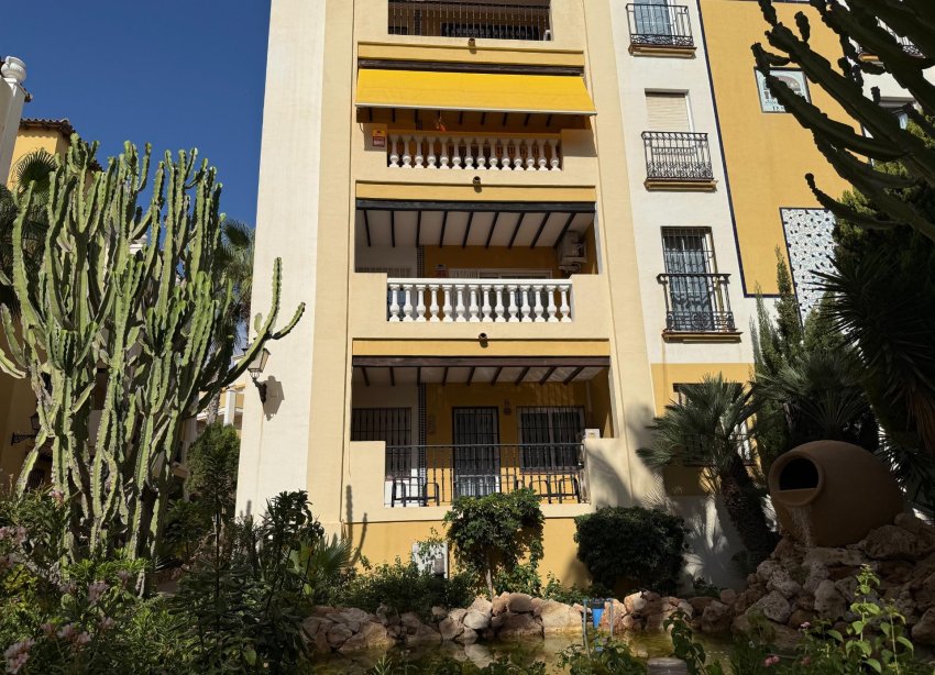 Resale - Apartment / Duplex - Torrevieja - Playa de los Locos