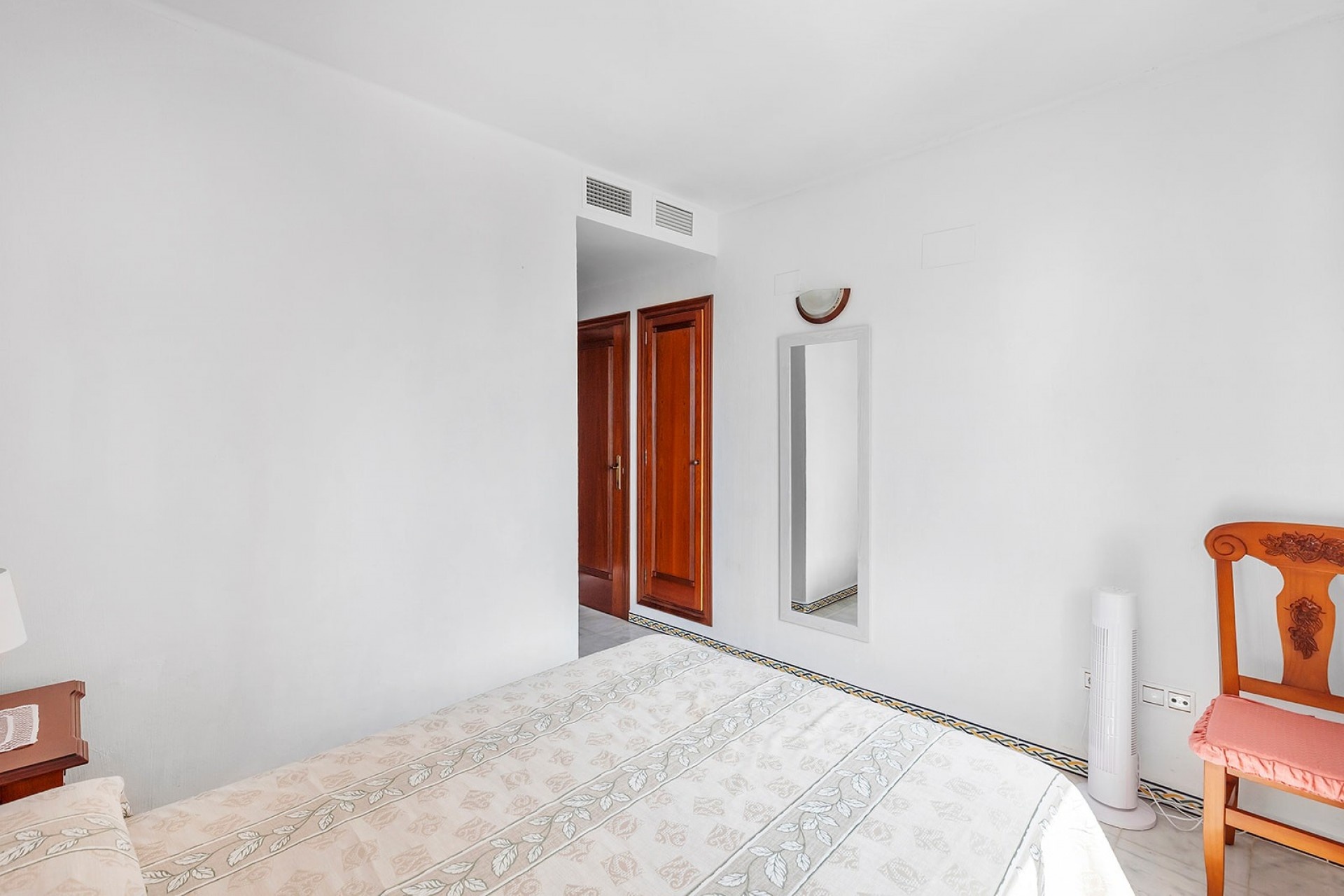 Resale - Apartment / Duplex - Torrevieja - Playa de los Locos