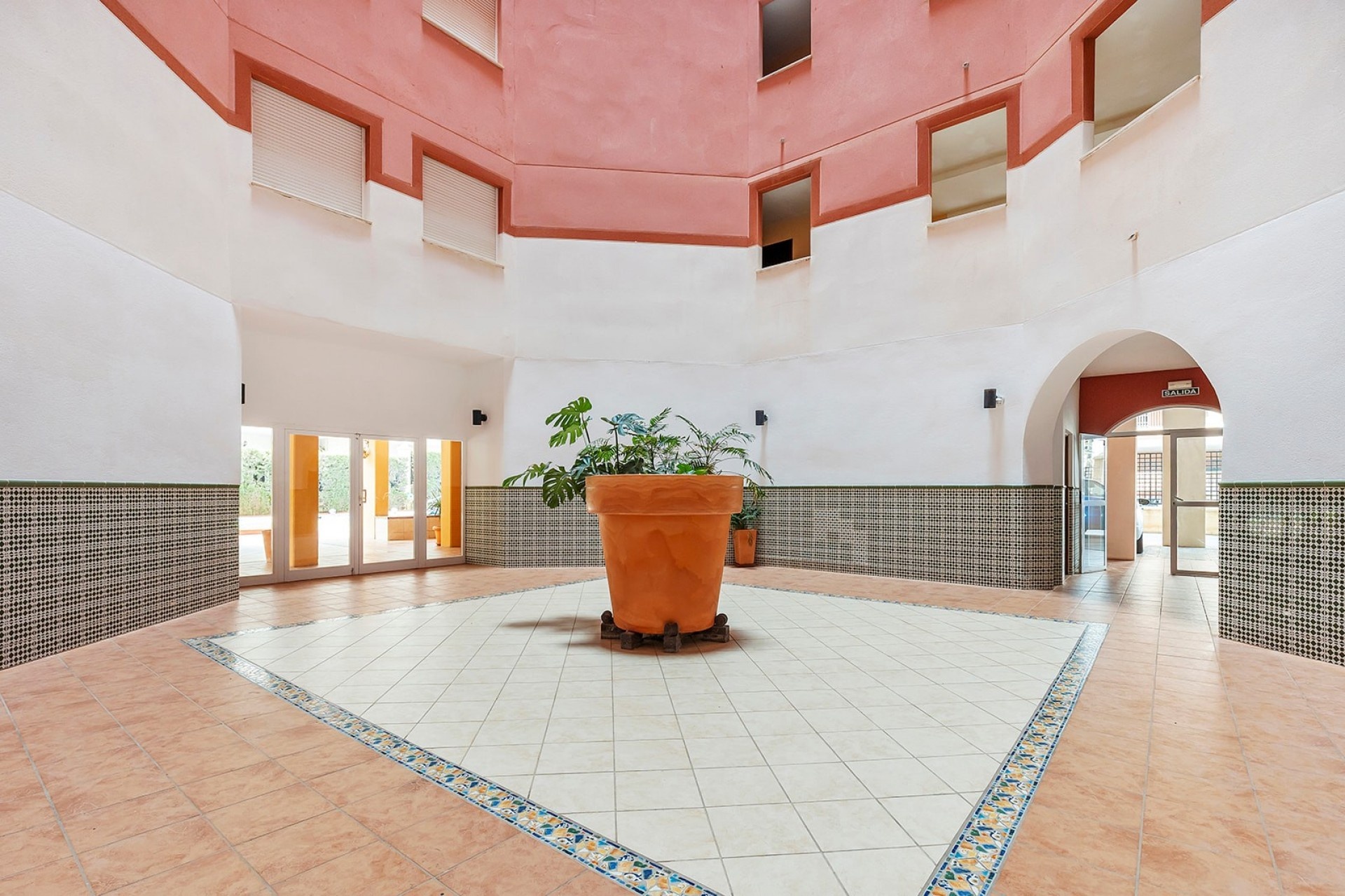 Resale - Apartment / Duplex - Torrevieja - Playa de los Locos