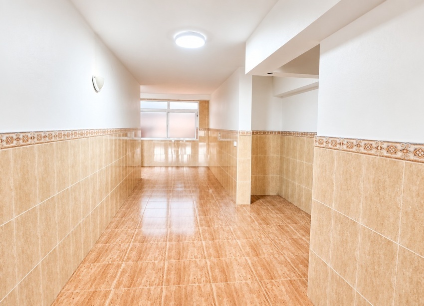 Resale - Apartment / Duplex - Torrevieja - Playa de los Locos