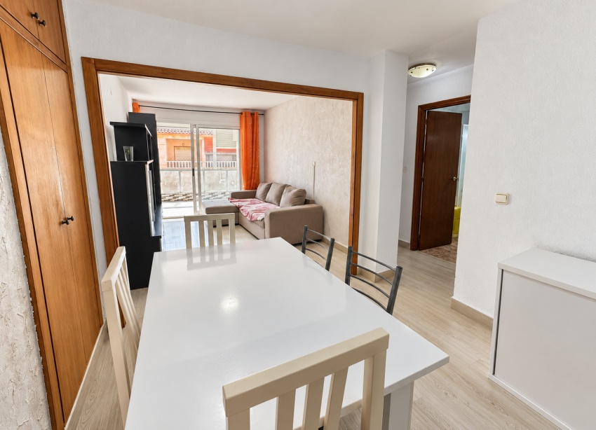 Resale - Apartment / Duplex - Torrevieja - Playa de los Naufragos