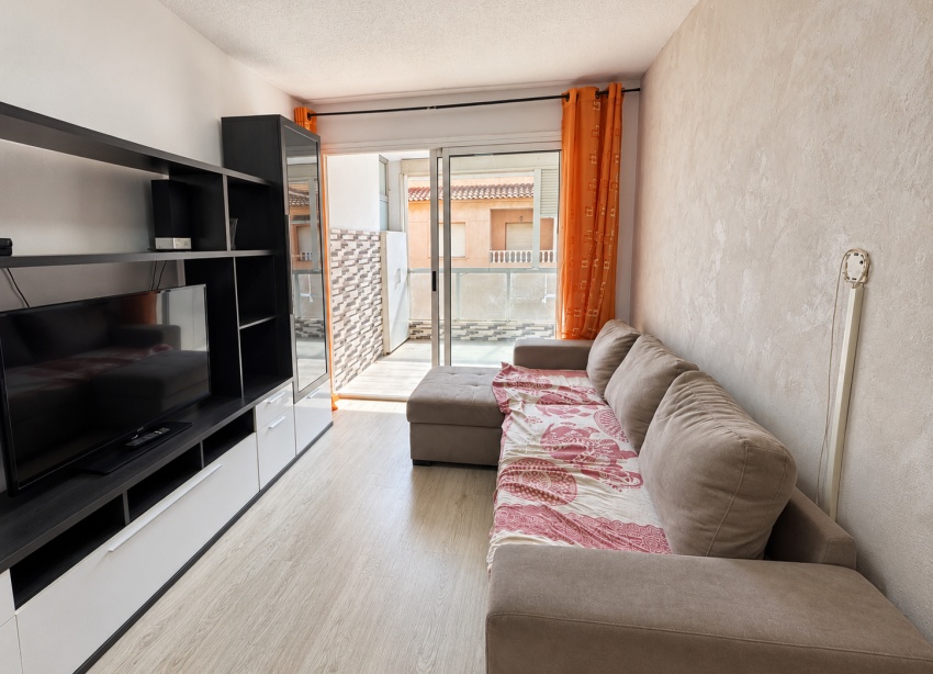 Resale - Apartment / Duplex - Torrevieja - Playa de los Naufragos
