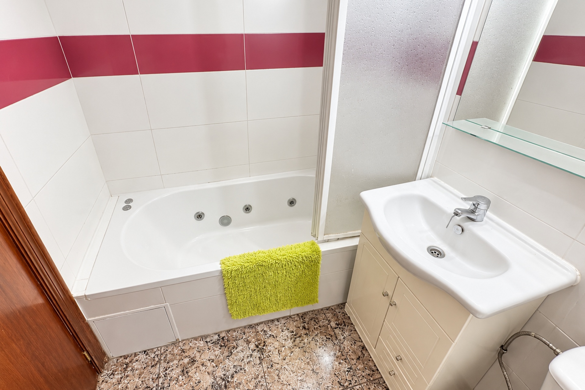 Resale - Apartment / Duplex - Torrevieja - Playa de los Naufragos