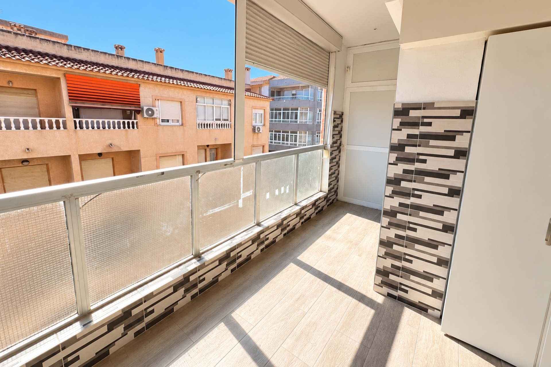 Resale - Apartment / Duplex - Torrevieja - Playa de los Naufragos