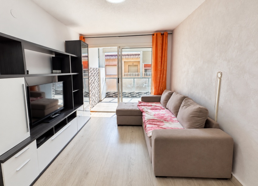 Resale - Apartment / Duplex - Torrevieja - Playa de los Naufragos