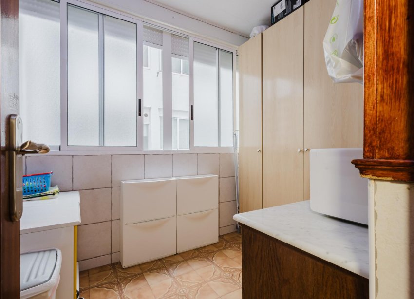 Resale - Apartment / Duplex - Torrevieja - Playa del Acequión