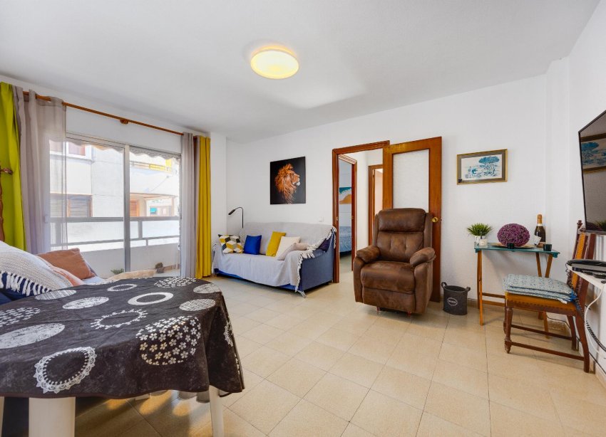 Resale - Apartment / Duplex - Torrevieja - Playa del Acequión
