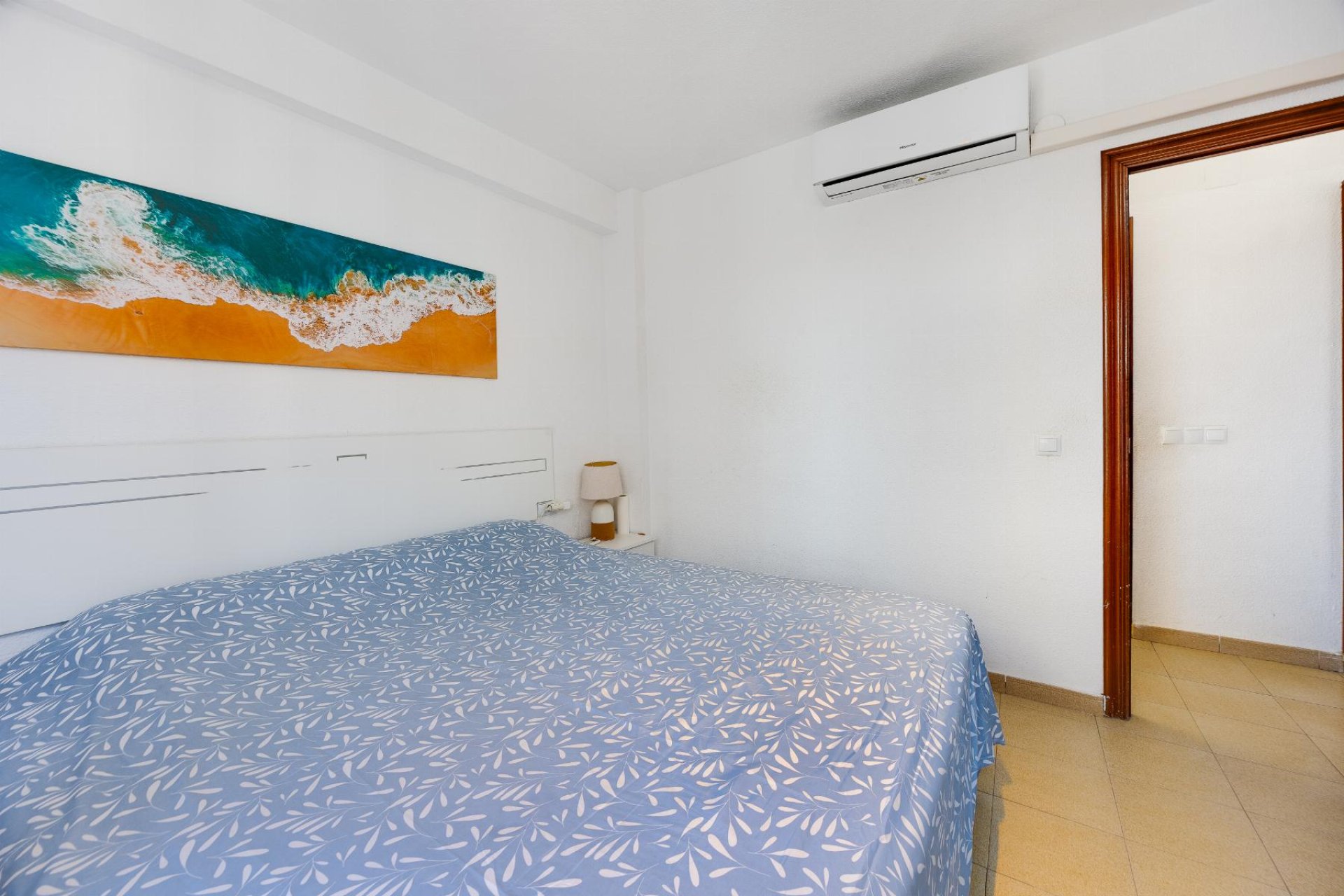 Resale - Apartment / Duplex - Torrevieja - Playa del Acequión