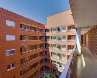 Resale - Apartment / Duplex - Torrevieja - Playa del Acequión