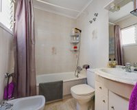 Resale - Apartment / Duplex - Torrevieja - Playa del Acequión