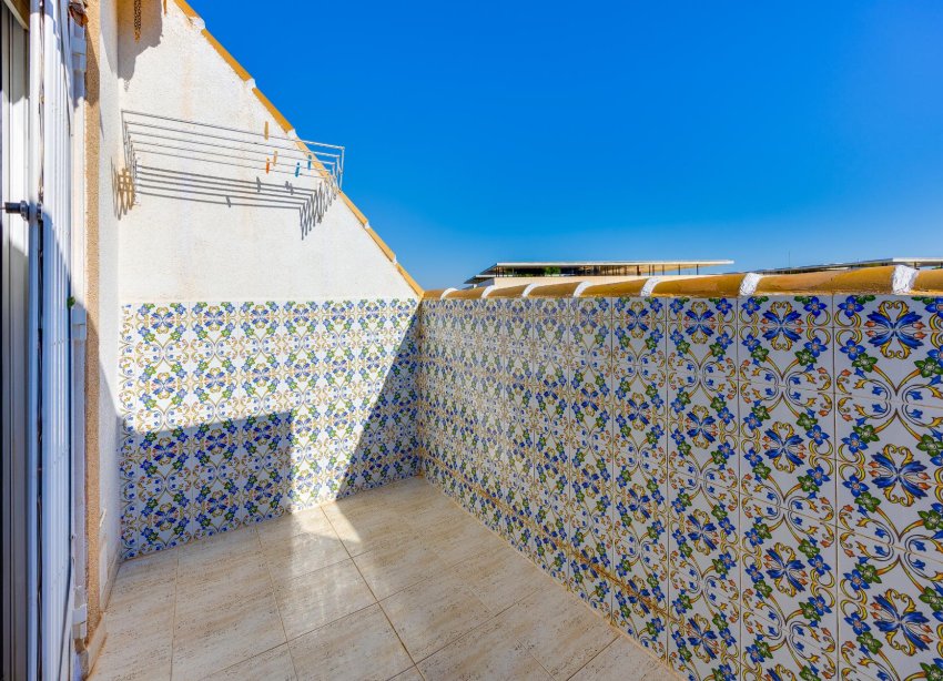 Resale - Apartment / Duplex - Torrevieja - Playa del Acequión