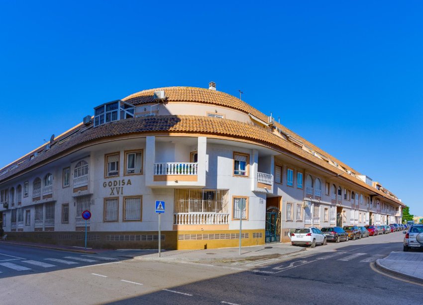 Resale - Apartment / Duplex - Torrevieja - Playa del Acequión