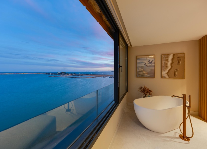 Resale - Apartment / Duplex - Torrevieja - Playa del Acequión