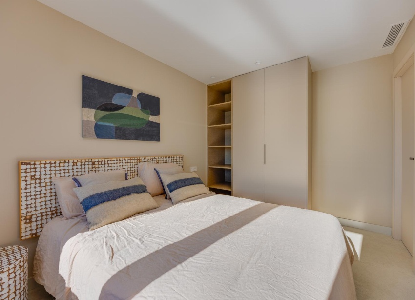 Resale - Apartment / Duplex - Torrevieja - Playa del Acequión
