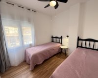 Resale - Apartment / Duplex - Torrevieja - Playa del Cura