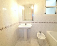 Resale - Apartment / Duplex - Torrevieja - Playa del Cura