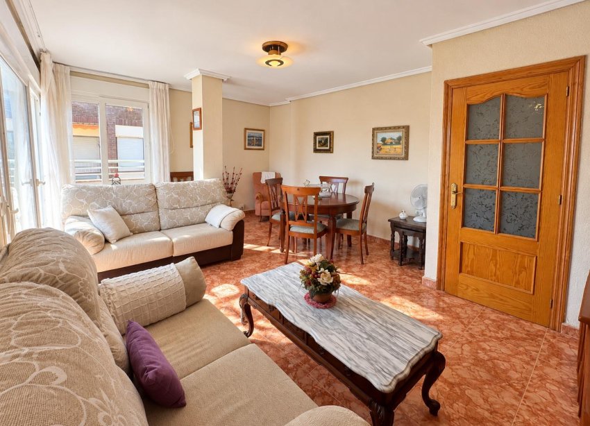 Resale - Apartment / Duplex - Torrevieja - Playa del Cura