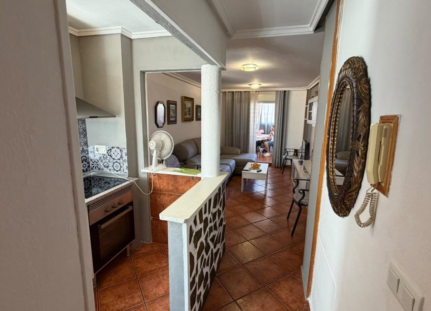 Resale - Apartment / Duplex - Torrevieja - Playa del Cura