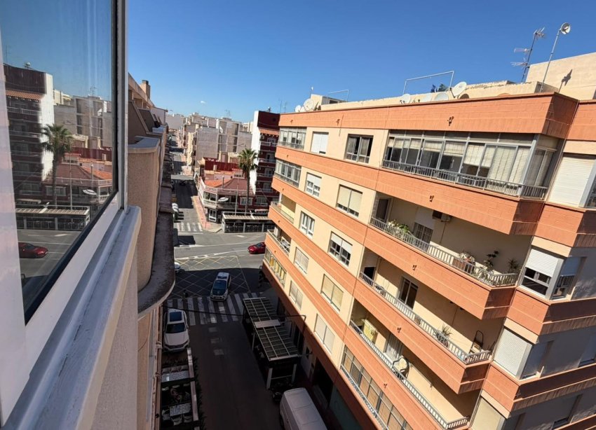 Resale - Apartment / Duplex - Torrevieja - Playa del Cura