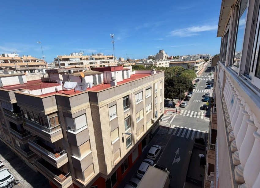 Resale - Apartment / Duplex - Torrevieja - Playa del Cura