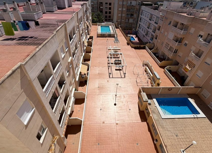 Resale - Apartment / Duplex - Torrevieja - Playa del Cura