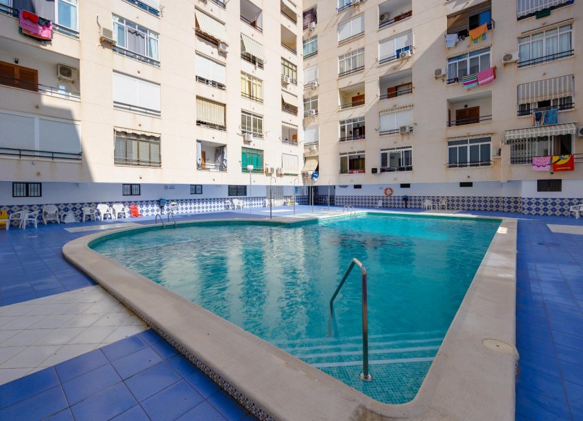 Resale - Apartment / Duplex - Torrevieja - Playa del Cura