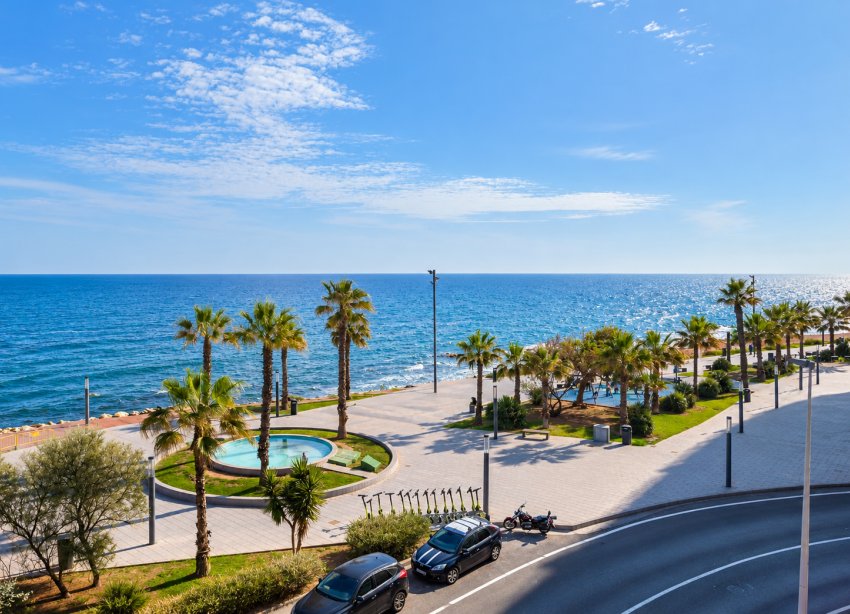 Resale - Apartment / Duplex - Torrevieja - Playa del Cura