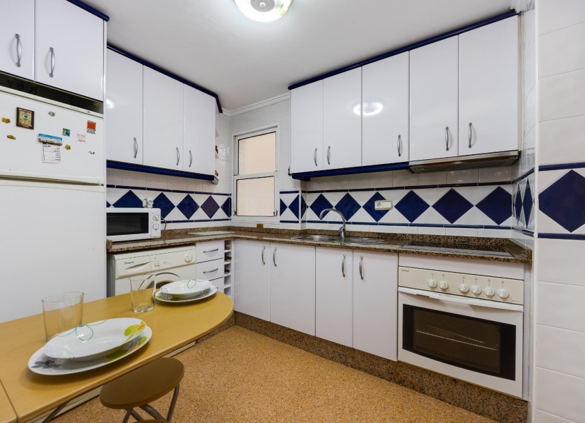 Resale - Apartment / Duplex - Torrevieja - Playa del Cura