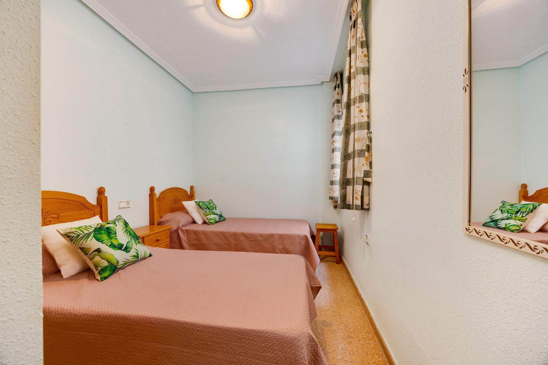 Resale - Apartment / Duplex - Torrevieja - Playa del Cura