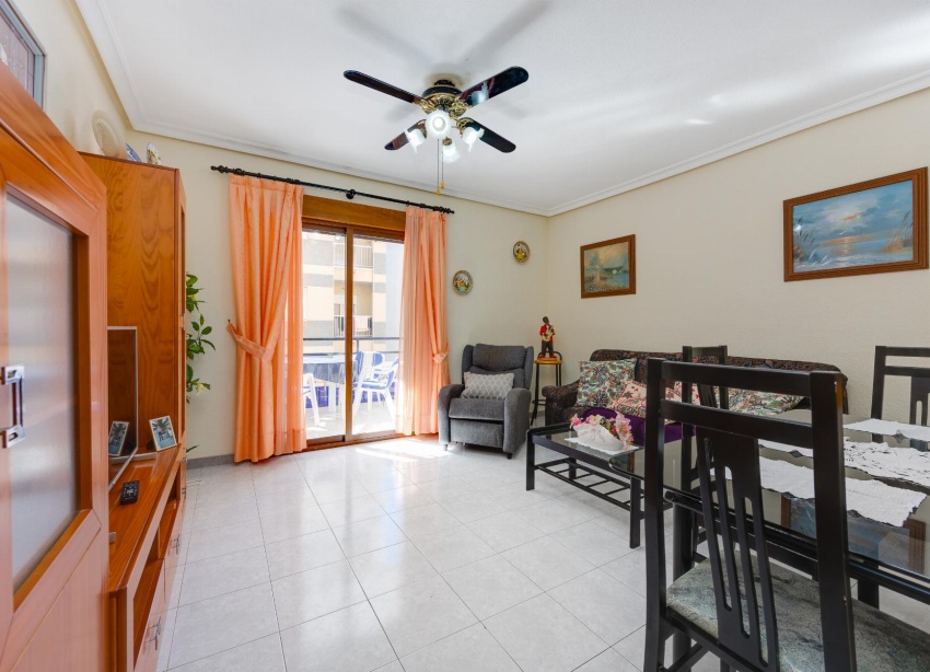 Resale - Apartment / Duplex - Torrevieja - Playa del Cura