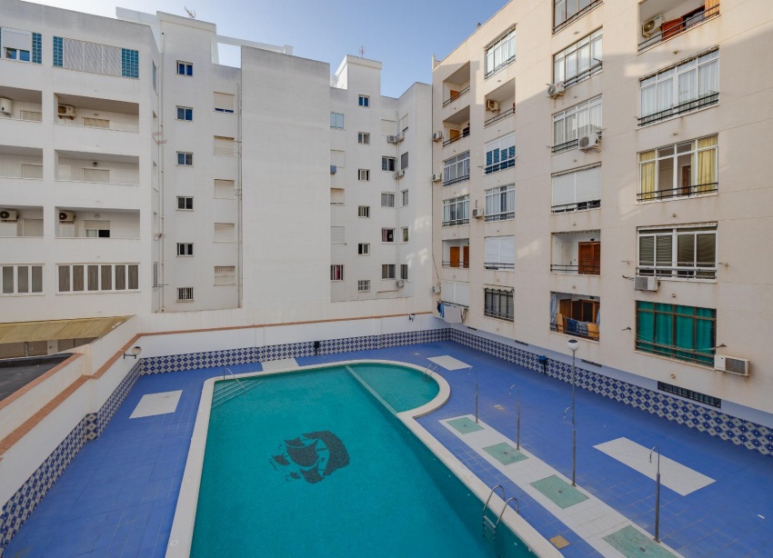 Resale - Apartment / Duplex - Torrevieja - Playa del Cura