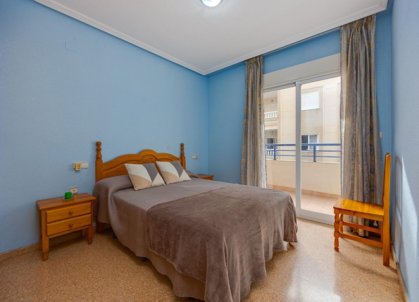 Resale - Apartment / Duplex - Torrevieja - Playa del Cura