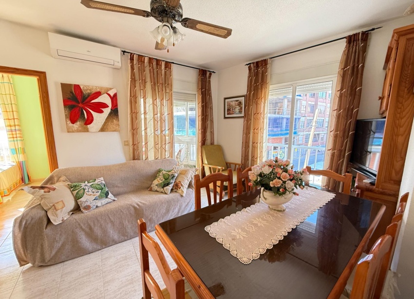 Resale - Apartment / Duplex - Torrevieja - Playa del Cura